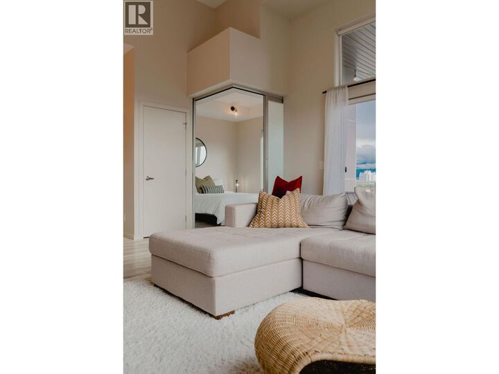 Property Photo: 1350 St Paul Street 614 BC V1Y 2E1