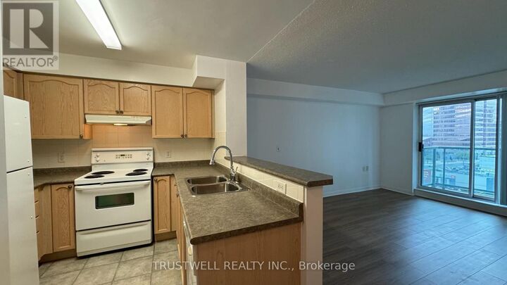 Property Photo:  20 Olive Avenue 803  ON M2N 7G5 
