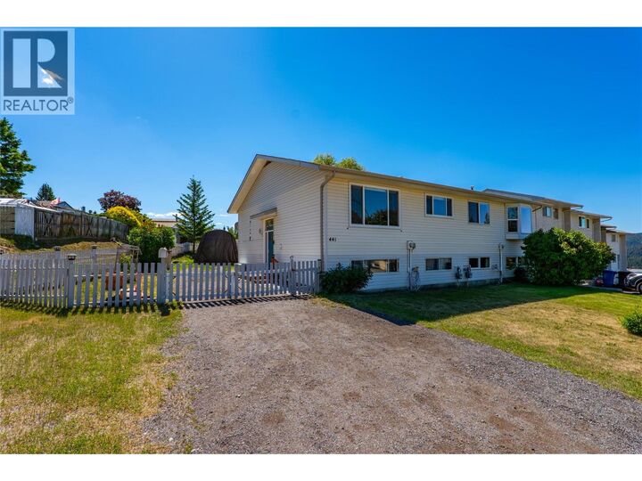 441 Opal Drive — photo 1