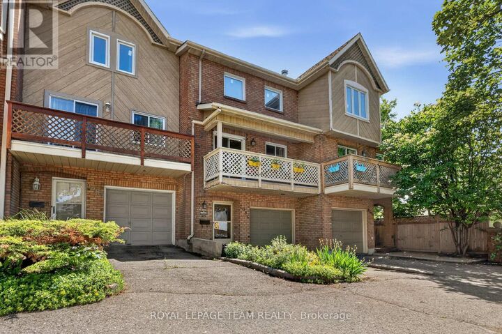 Property Photo: 2086 Carling Avenue ON K2A 1G8