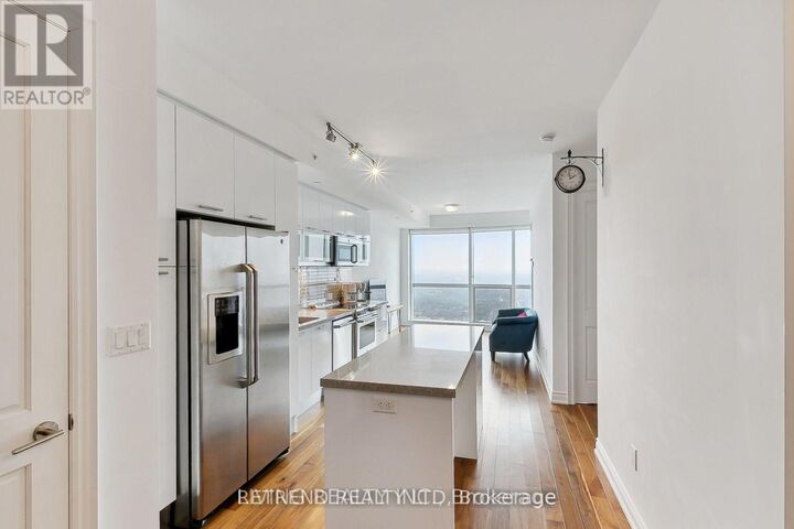 Property Photo:  388 Yonge Street 6505  ON M5B 0A4 