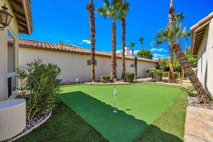 Property Photo:  79953 Rancho La Quinta Drive  CA 92253 