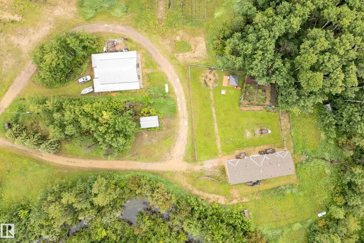 Property Photo:  59415 Range Road 243  AB T0G 0P0 