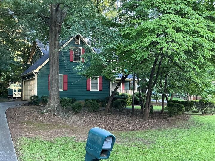 Property Photo:  1454 Albans Court  GA 30058 