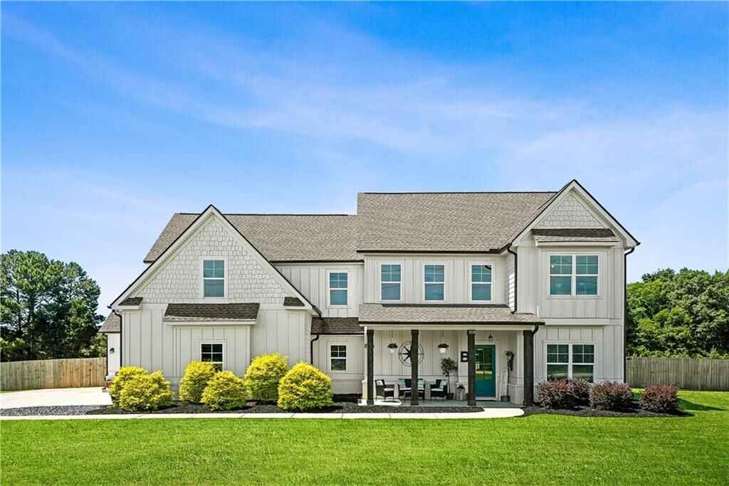 Property Photo:  1538 E Lake Road  GA 30252 