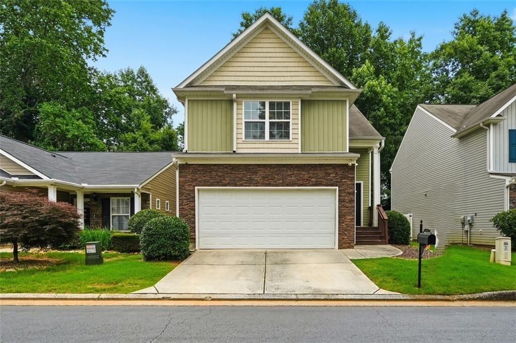 Property Photo:  485 Arrowhead Drive  GA 30132 