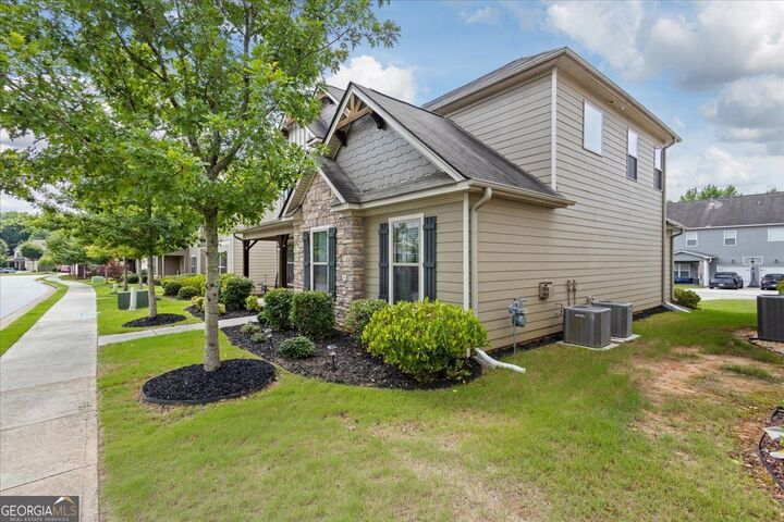 Property Photo:  4009 Glendianne Way  GA 30127 