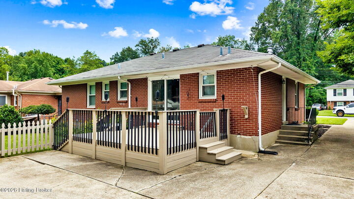 Property Photo:  519 Leyton Ave  KY 40222 