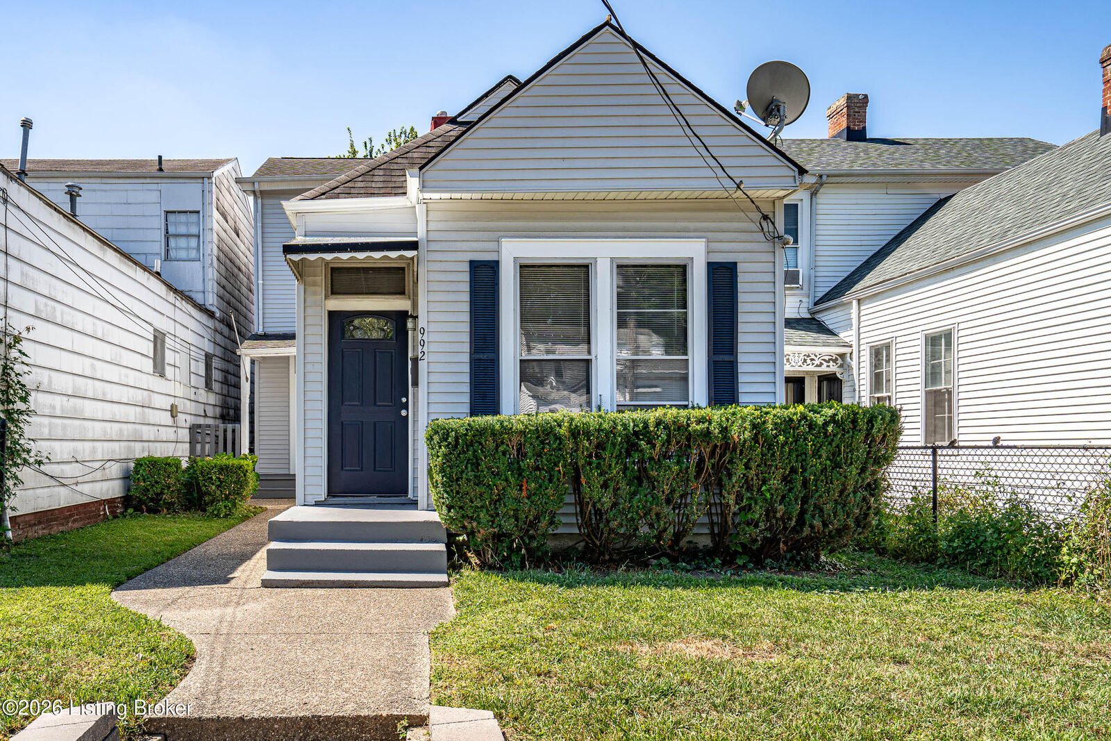 Property Photo: 992 Goss Ave KY 40217