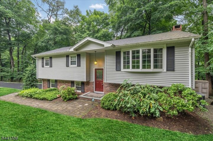 Property Photo:  72 Smokey Ridge Rd  NJ 07456 