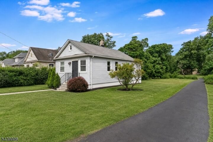 Property Photo: 1762 W 5th St NJ 08854