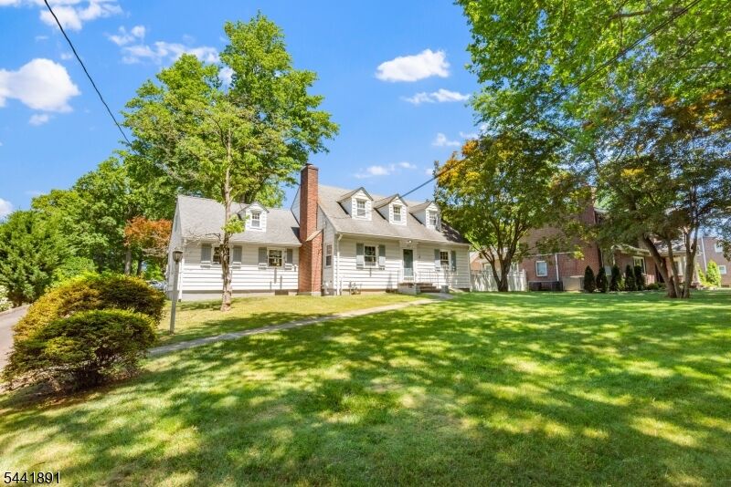 Property Photo:  240 Summit Rd  NJ 07092 