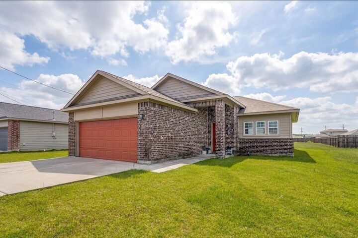 Property Photo: 743 Road 5109 TX 77327