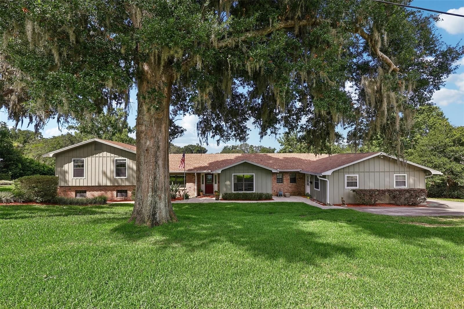 Property Photo:  1460 Grove Street  FL 32726 