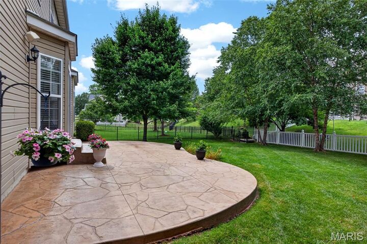 Property Photo:  905 Harvestwynd Court  MO 63367 