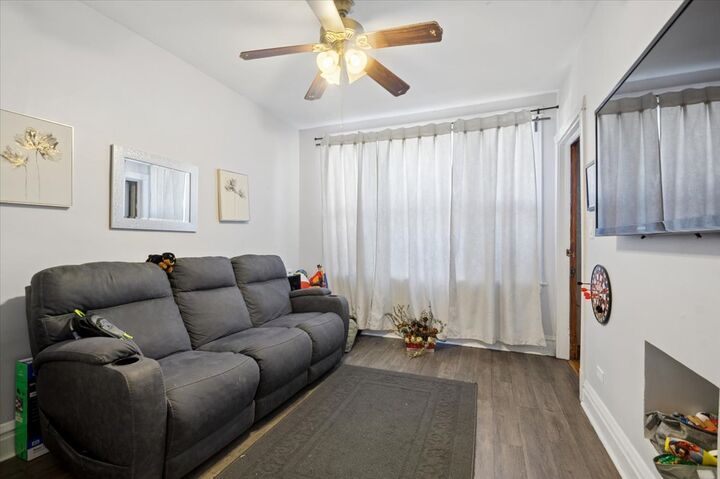 Property Photo: 4435 S Campbell Avenue IL 60632