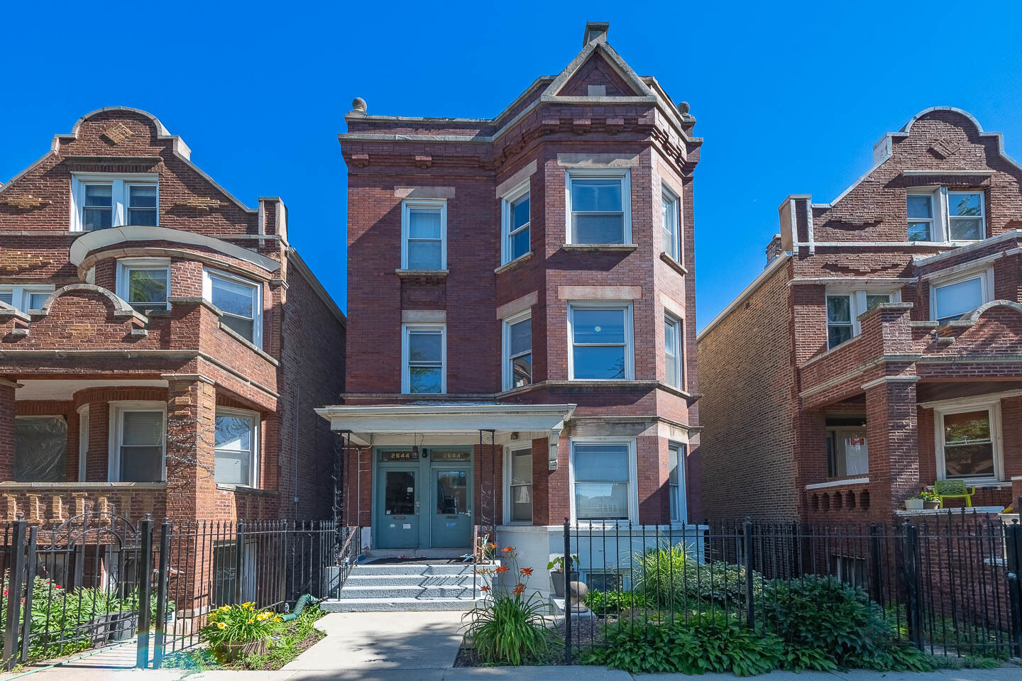 Property Photo:  2644 W 22nd Place 2  IL 60608 