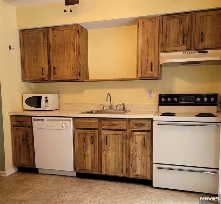 Property Photo:  2 Great Gorge Terrace  NJ 07462 