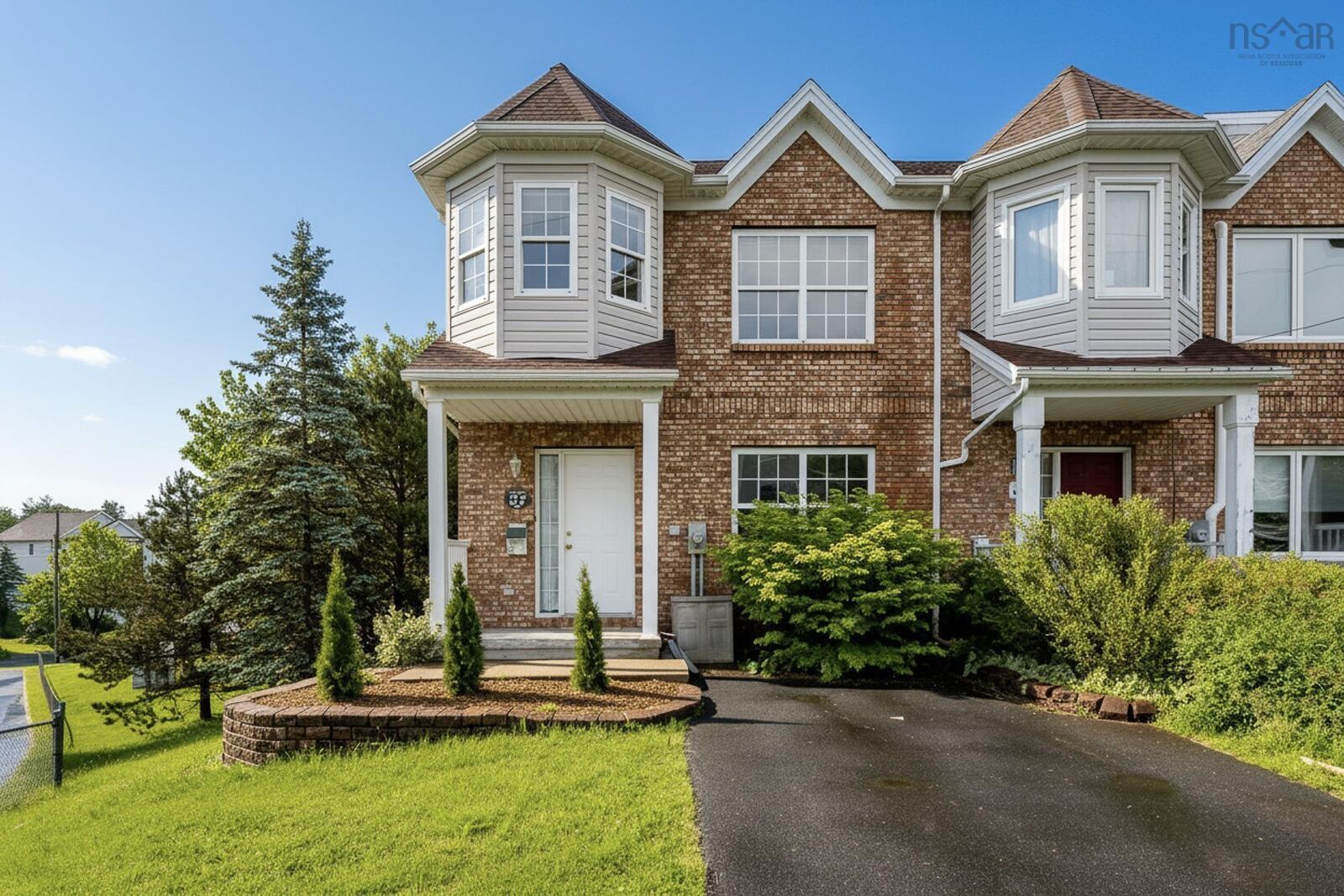 Property Photo: 37 Bethany Way NS B3S 1H6