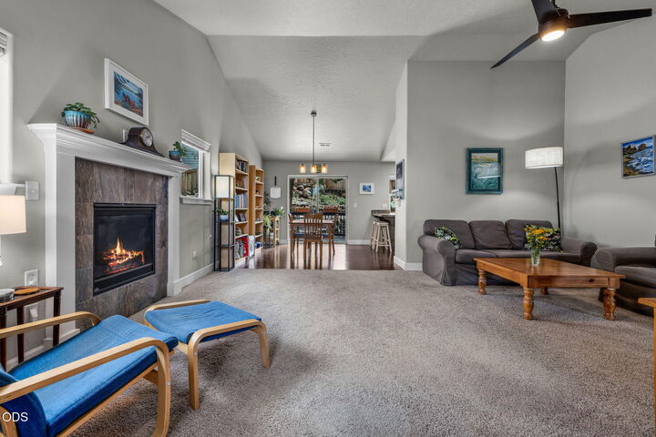 Property Photo:  63348 Lamoine Lane  OR 97701 