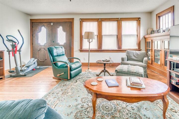 Property Photo:  2106 NW 20th Street  OK 73107 