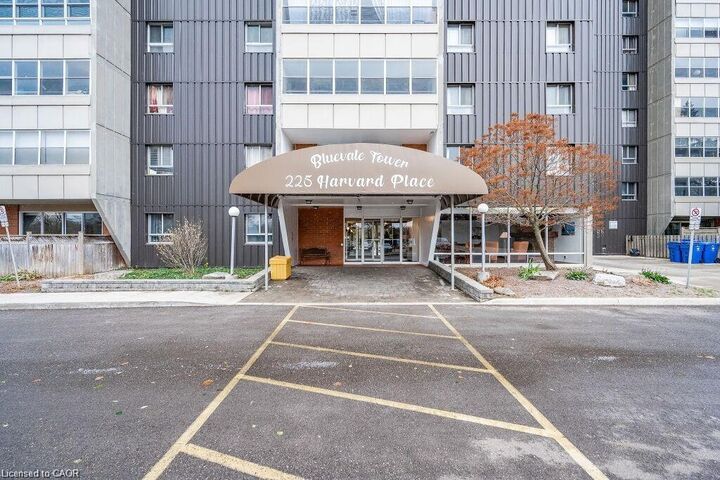 Property Photo: 225 Harvard Place 811 ON N2J 4H4