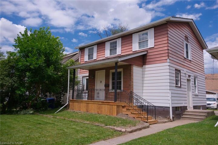 Property Photo: 738 Randolph Avenue ON N9B 2T8