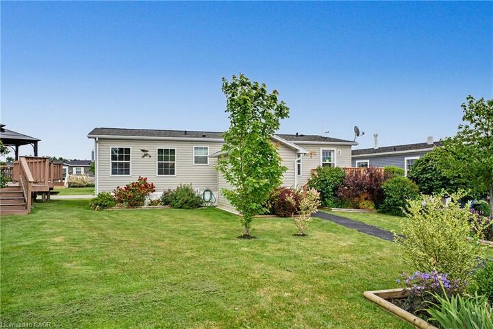Property Photo:  4 Hickory Hollow  ON N0A 1P0 