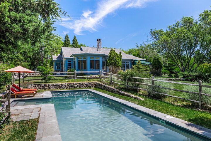 Property Photo:  115 Howland Road  MA 02790 
