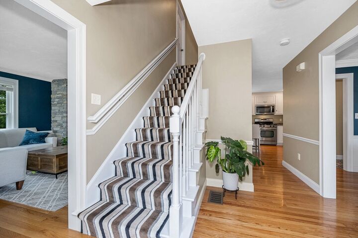 Property Photo: 103 Meadow Creek Dr MA 01826