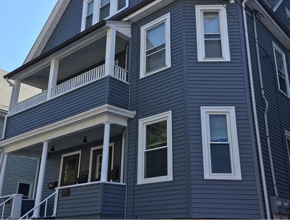 Property Photo:  11 Wellingston Street 11  MA 02451 