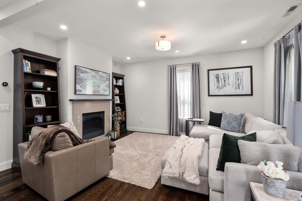Property Photo:  59 Mozart St 2  MA 02130 