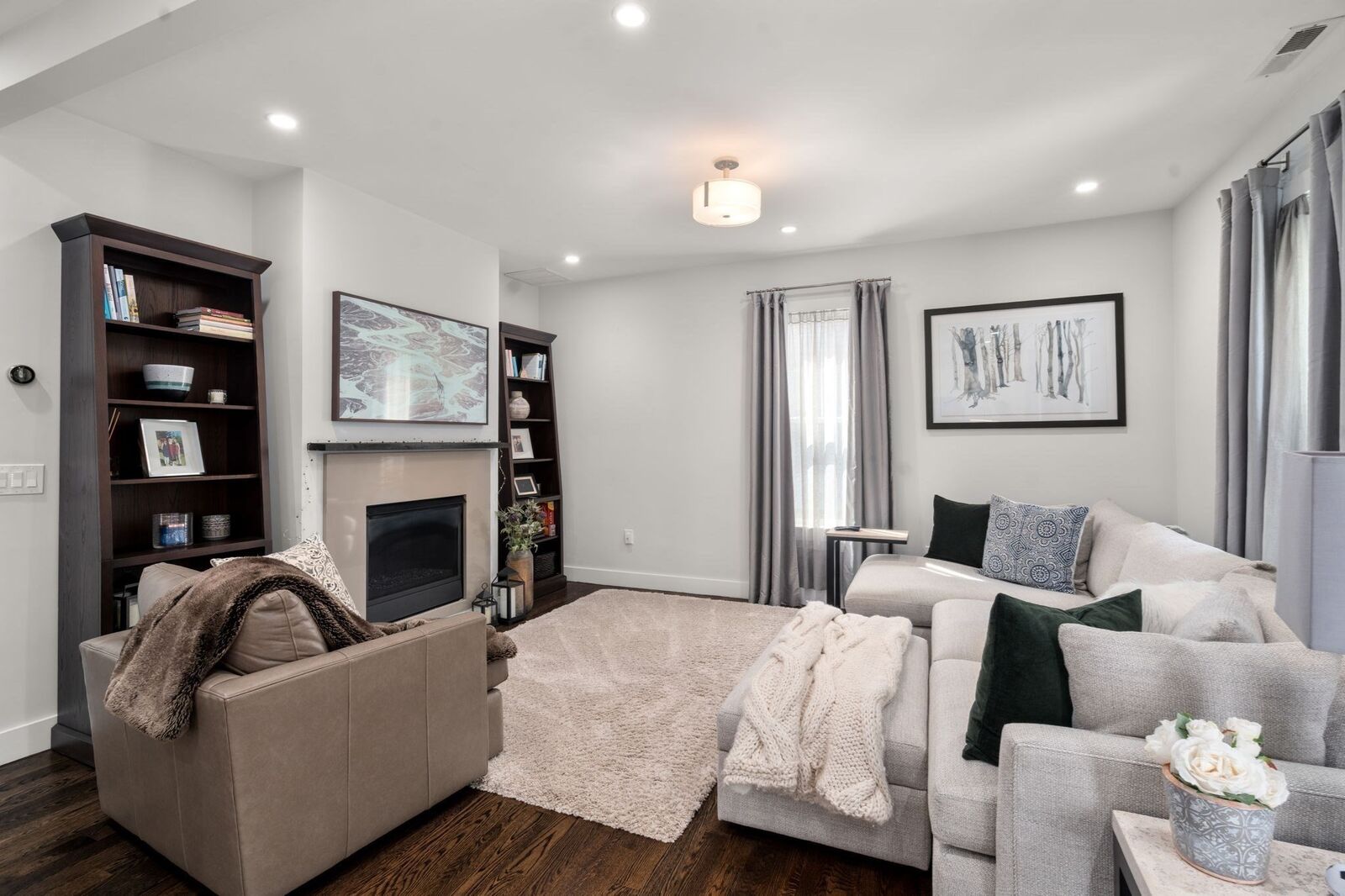 Property Photo:  59 Mozart St 2  MA 02130 