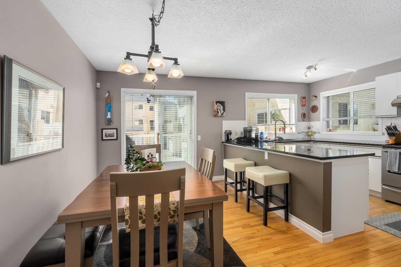 Property Photo:  47 Millrose Place SW  AB T2Y 3J6 