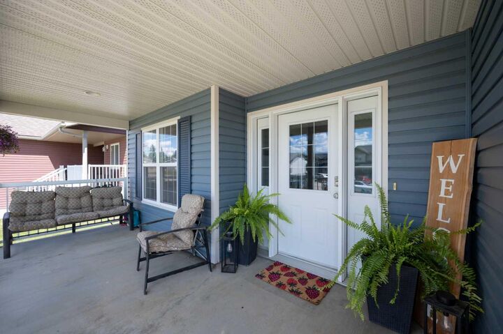 Property Photo:  5506 Aspen Lane  AB T9S 0A8 