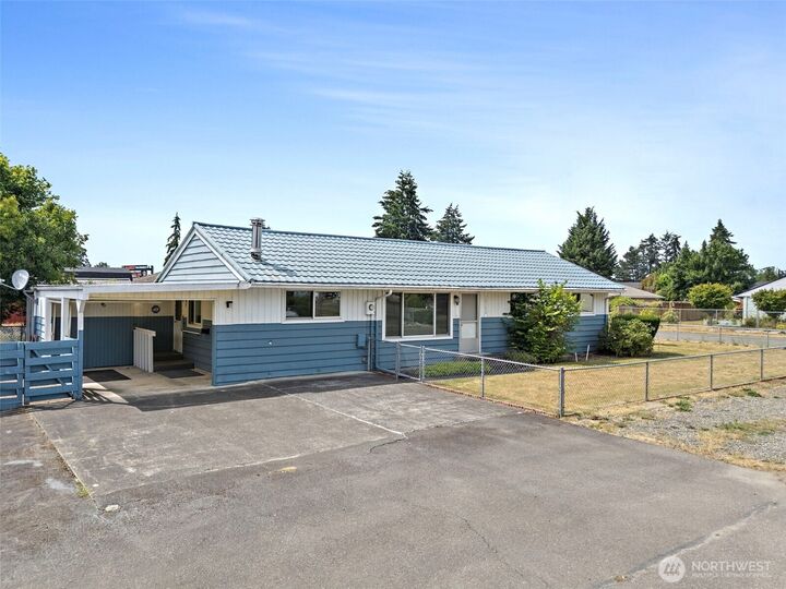 Property Photo:  12152  Alaska Street S  WA 98444 