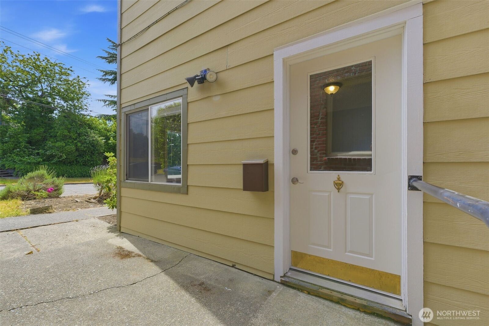 Property Photo:  1205 N 11th Street  WA 98403 