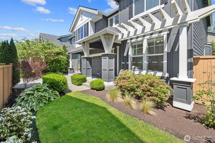Property Photo:  22611  38th Drive SE  WA 98021 