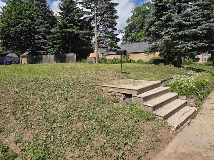 Property Photo:  105 W 5th Street  WI 54130 