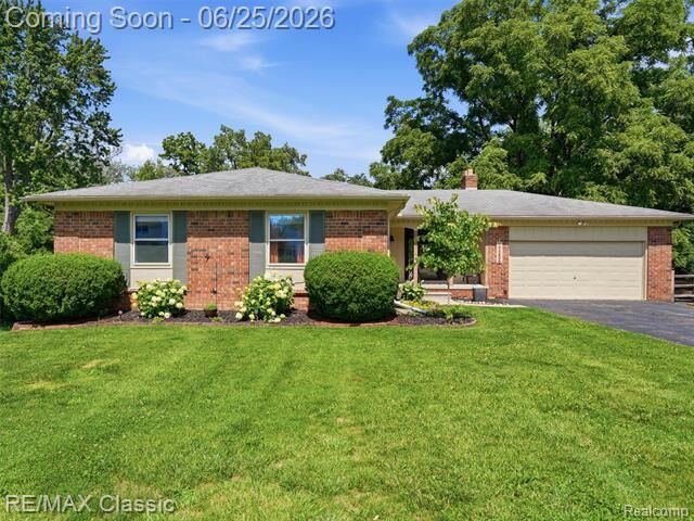 Property Photo: 17236 Carol Street MI 48152