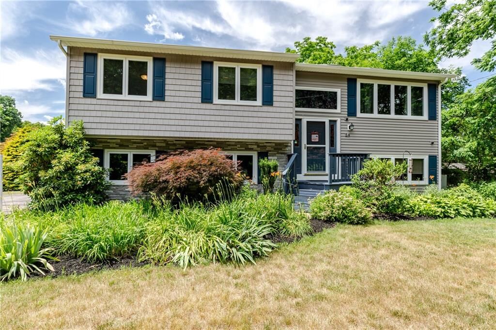 Property Photo:  54 Colvintown Road  RI 02816 