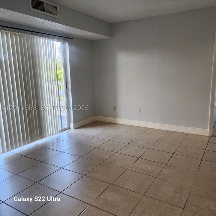 Property Photo: 8200 SW 210th St 111 FL 33189