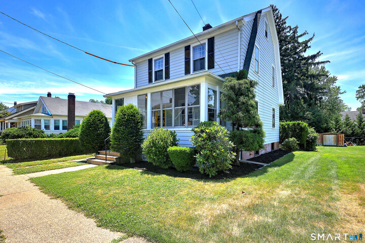 Property Photo: 84 Park Avenue CT 06517
