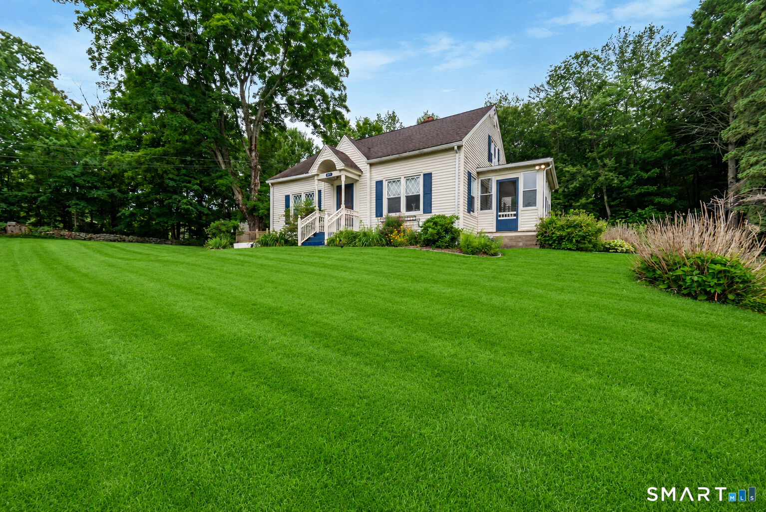 Property Photo:  413 Watertown Road  CT 06762 