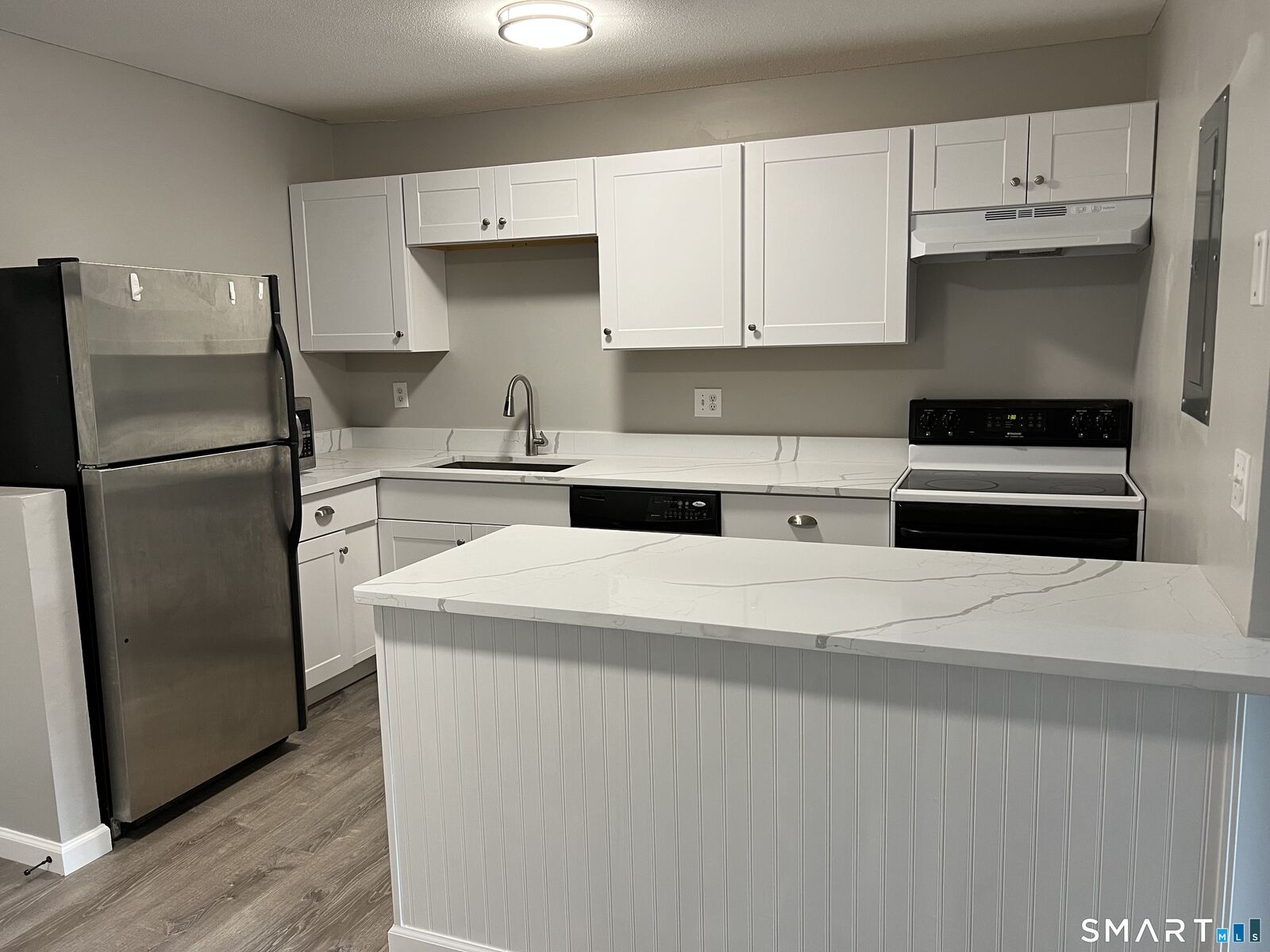 Property Photo:  106 Balance Rock Road 17  CT 06483 