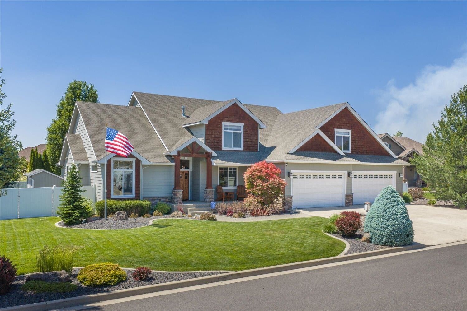 Property Photo:  1920 S Dusk Ln  WA 99016 