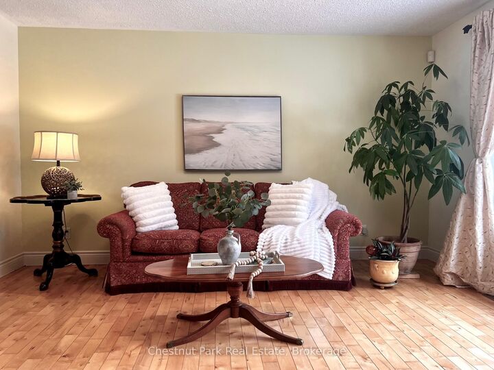 Property Photo:  135 Christopher Avenue  ON L9Z 1S4 