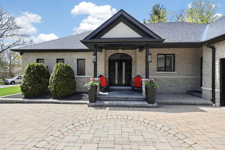 25 Laddie Lane — photo 1