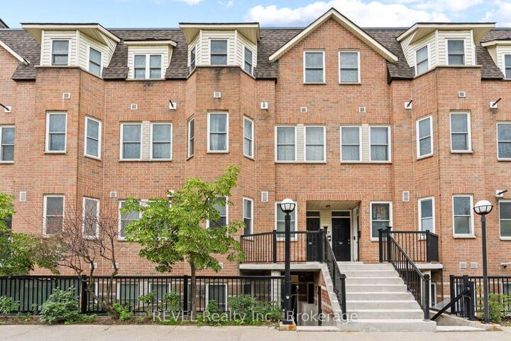 760 Lawrence Avenue W 199 — photo 1