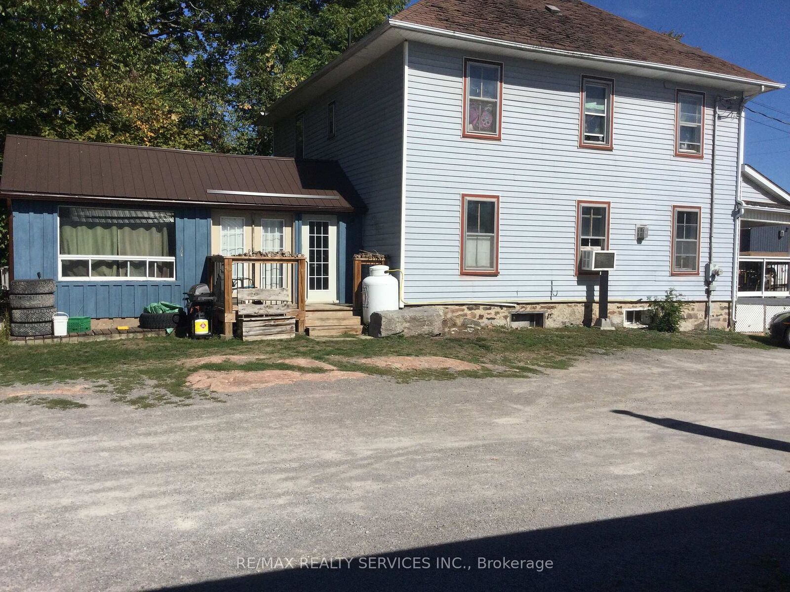 Property Photo: 1925 Lakehurst Road ON K9J 6X2